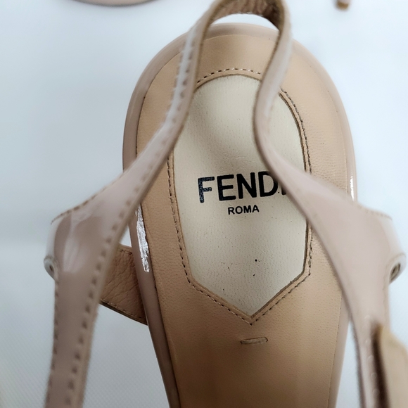 FENDI T STRAP PATENT NUDE HEELS sz 40.5 - Picture 2 of 6